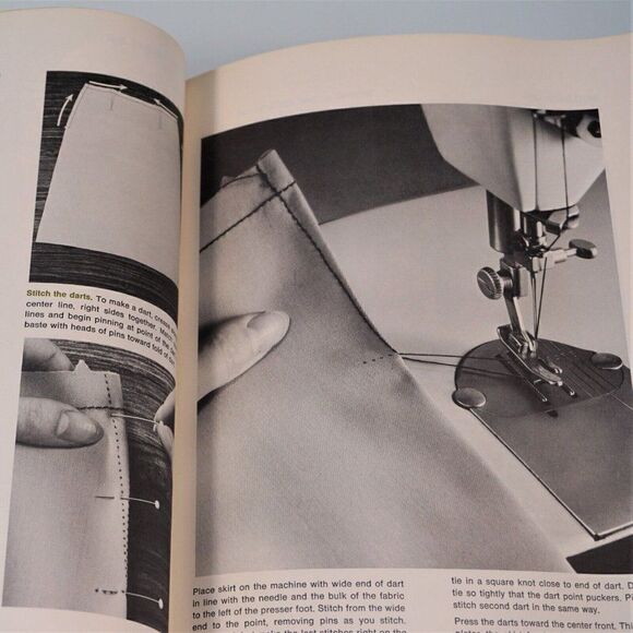 Simplicity Sewing Book 1969 Illustrated Paperback - Picture 9 of 13